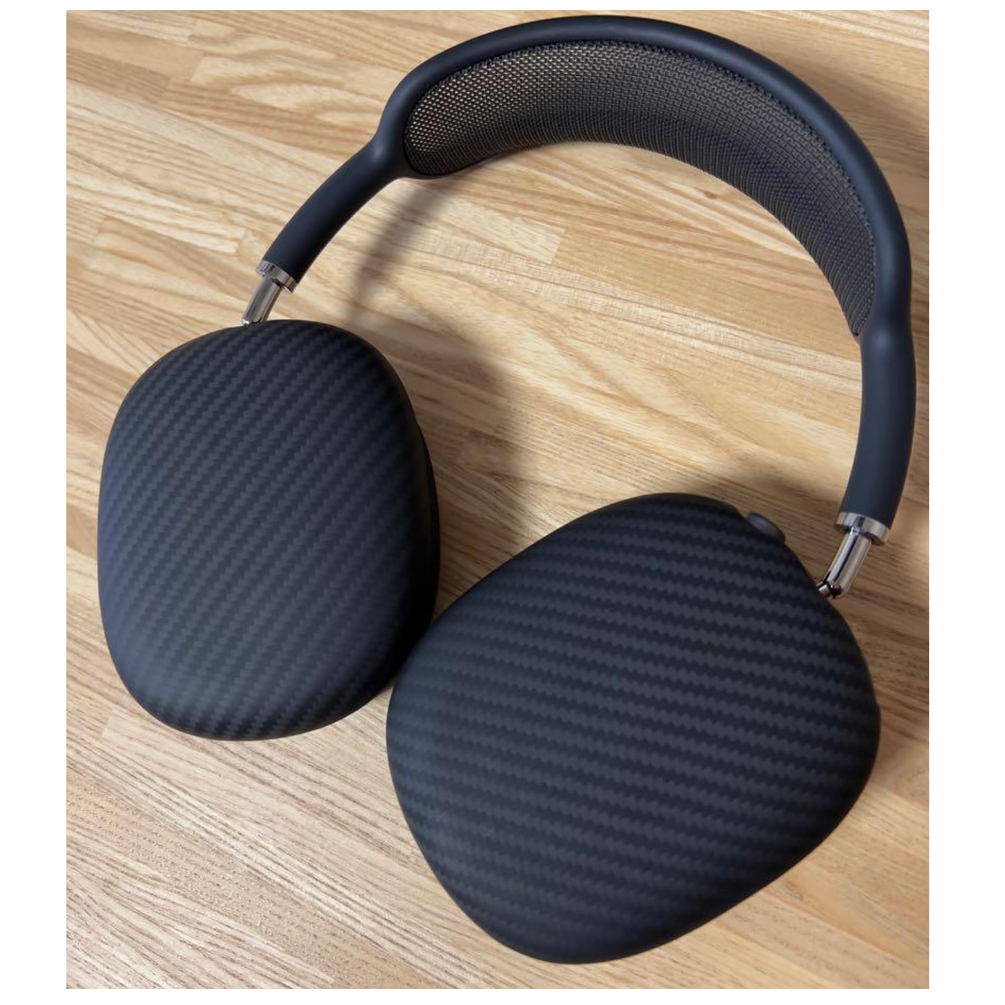 Amazon | リアルカーボンファイバーAirpods Maxカバー (2ピース